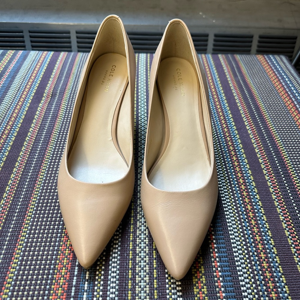 EUC (Worn Once) Cole Haan Women's Beige Heels